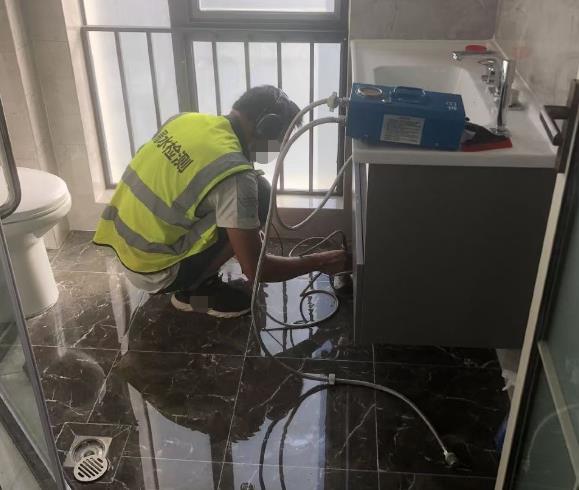 卫生间漏水检测